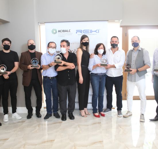 A Acibalc homenageia 39 empreendedores da região durante a 10ª edição do Prêmio Cambori
