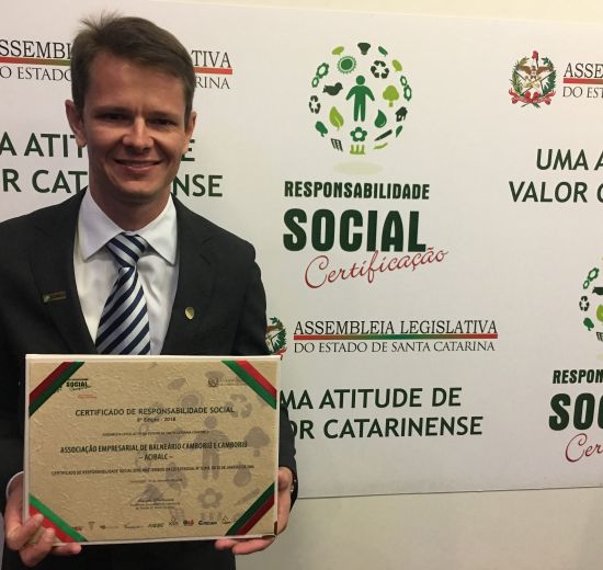 ACIBALC é certificada por sua Responsabilidade Social em evento na ALESC