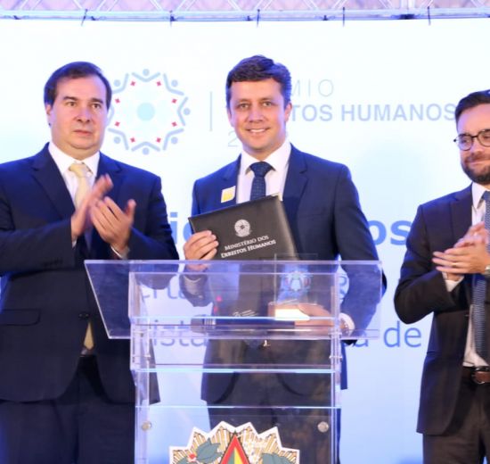 Balneário Camboriú recebe pela primeira vez Prêmio Direitos Humanos