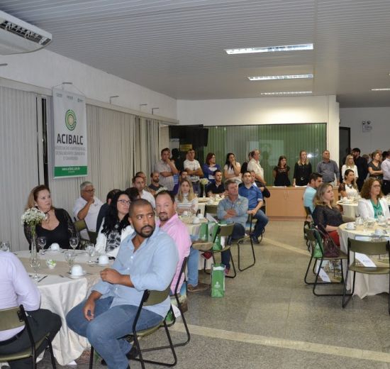 Café com empresários de Camboriú discute criação de Núcleo Territorial