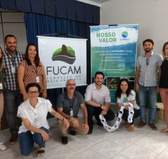 Professores da rede pública de Camboriú participam de capacitação sobre gestão da água 