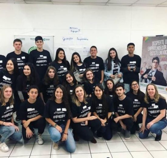 Programa Geração Empreendedora leva jovens de BC e Camboriú para dentro de empresas locais