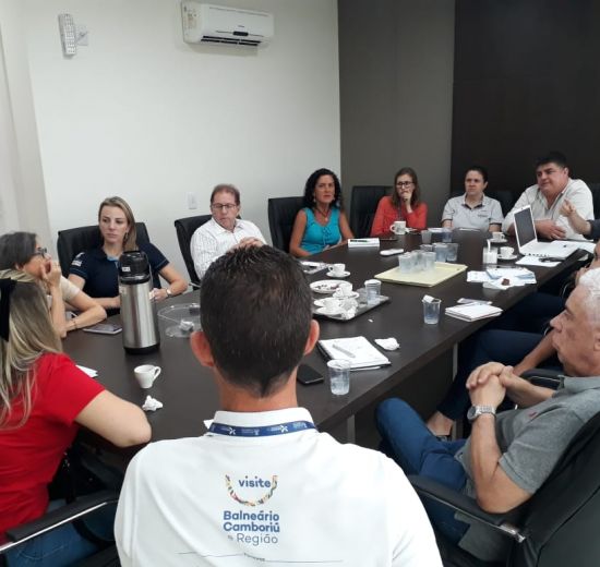 Secretaria de Turismo promove reuniões de alinhamento com trade de Balneário Camboriú